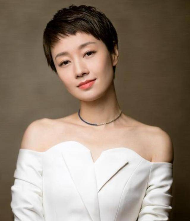 女孩网红景点坠湖身亡，一个家庭的痛与反思