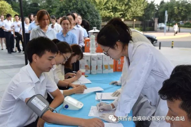 宁夏一律师出差突发重病，86位同行争相献血