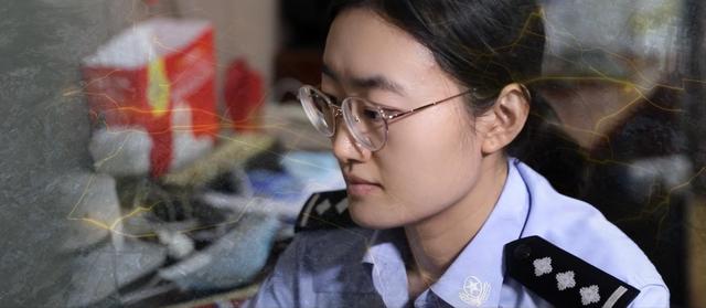 女警的疤痕与心灵的印记
